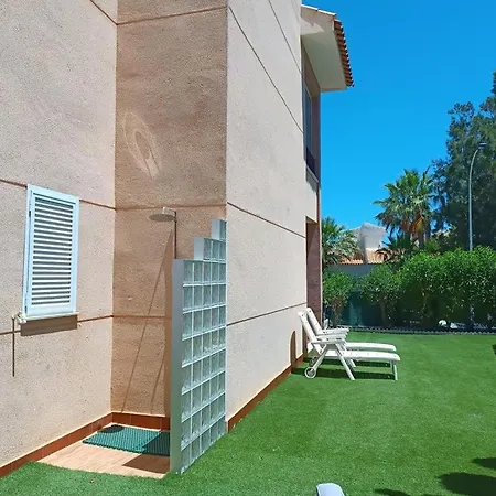 Teresitas, Casa Grande En Appartamento
